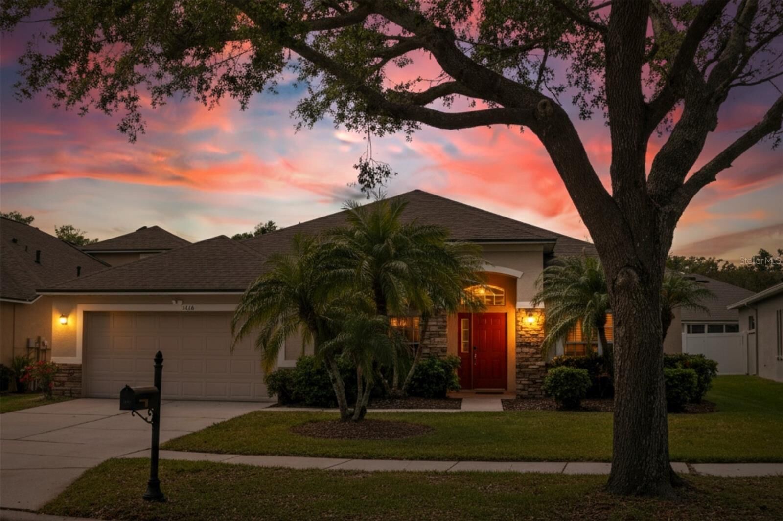 Property Photo:  1418 Hurley Pond Lane  FL 33596 
