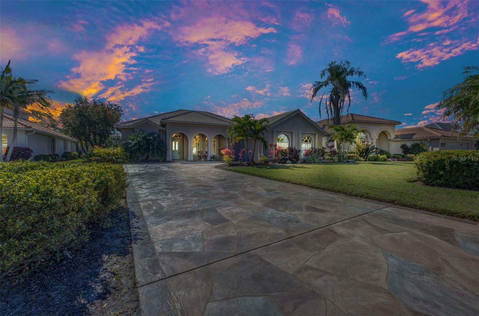 Property Photo: 3511 Bay Ridge Way FL 33953