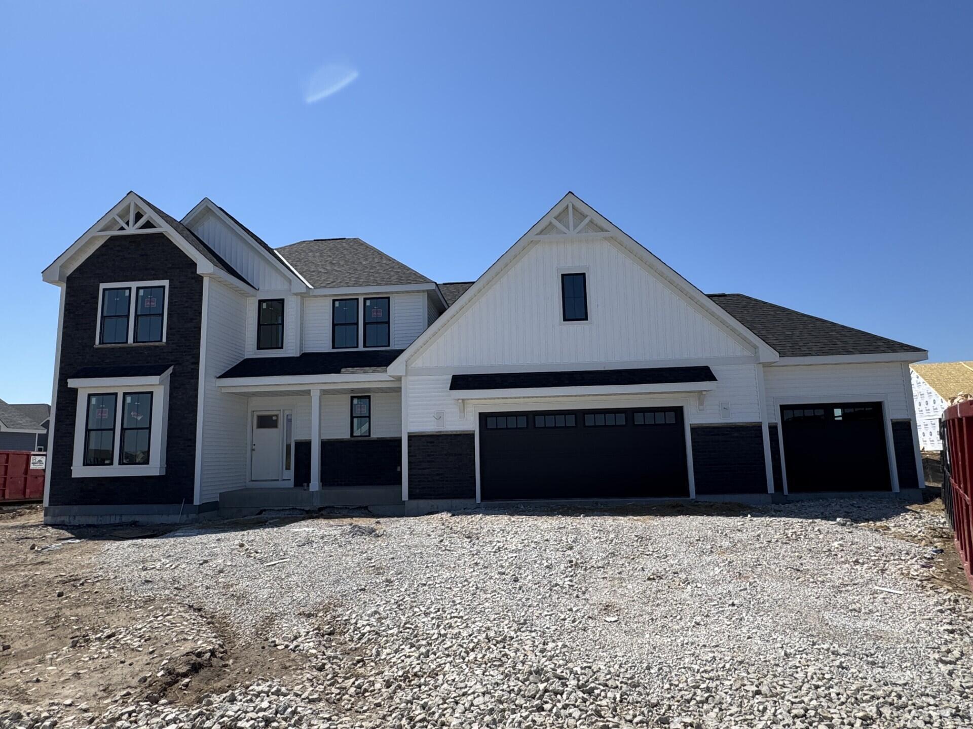 Property Photo: 1704 Whalen Dr WI 53066