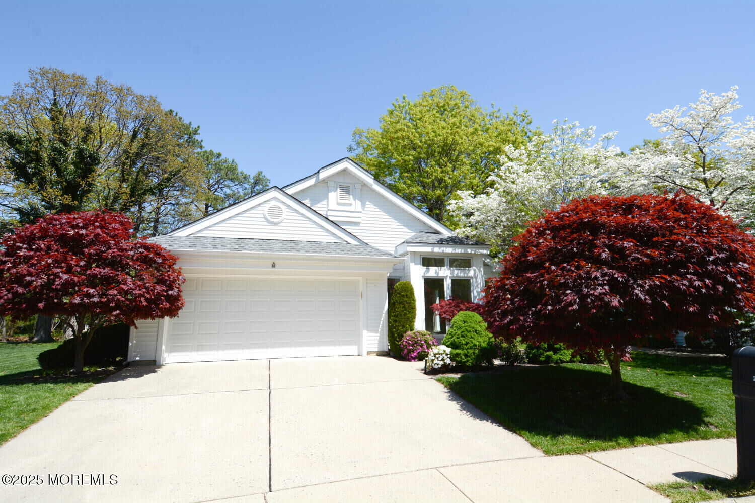 Property Photo:  2323 Kira Court  NJ 08755 