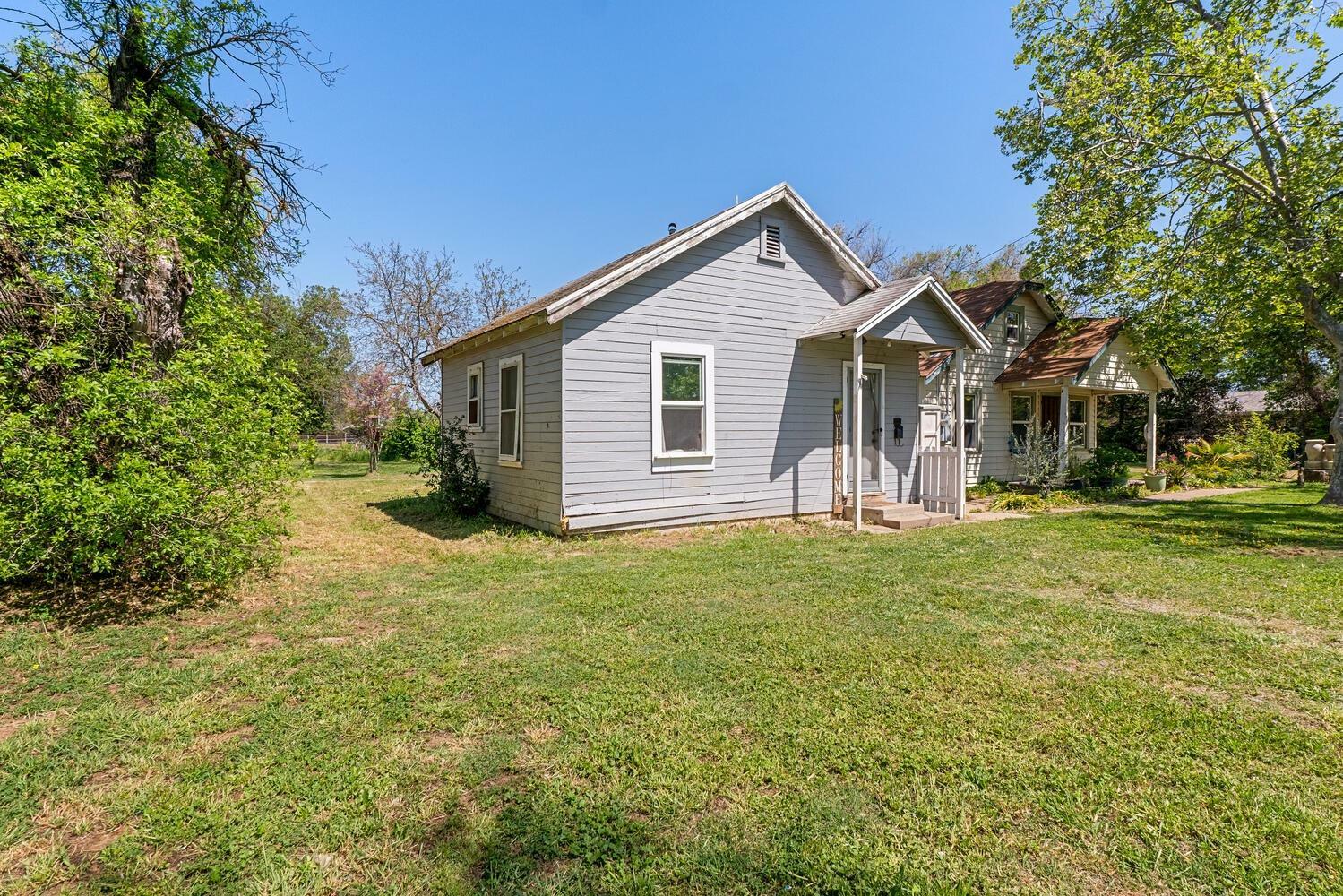 Property Photo: 10065 New Hope Road CA 95632
