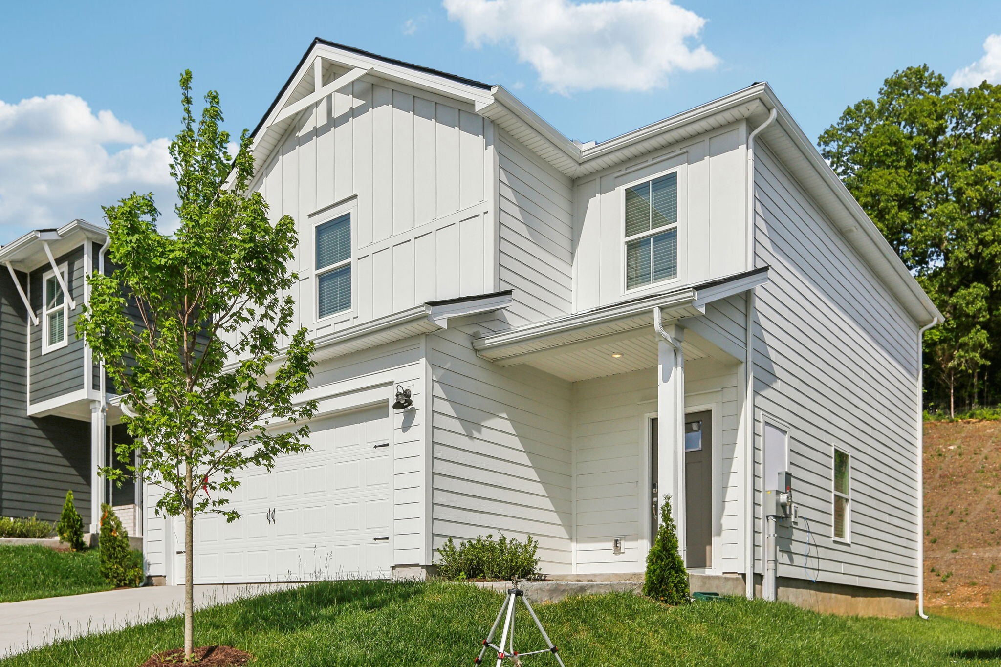Property Photo: 1741 Flora Grv TN 37076