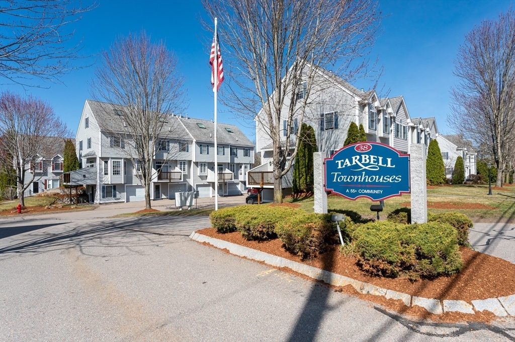 Property Photo: 38 Tarbell St 6B MA 01463