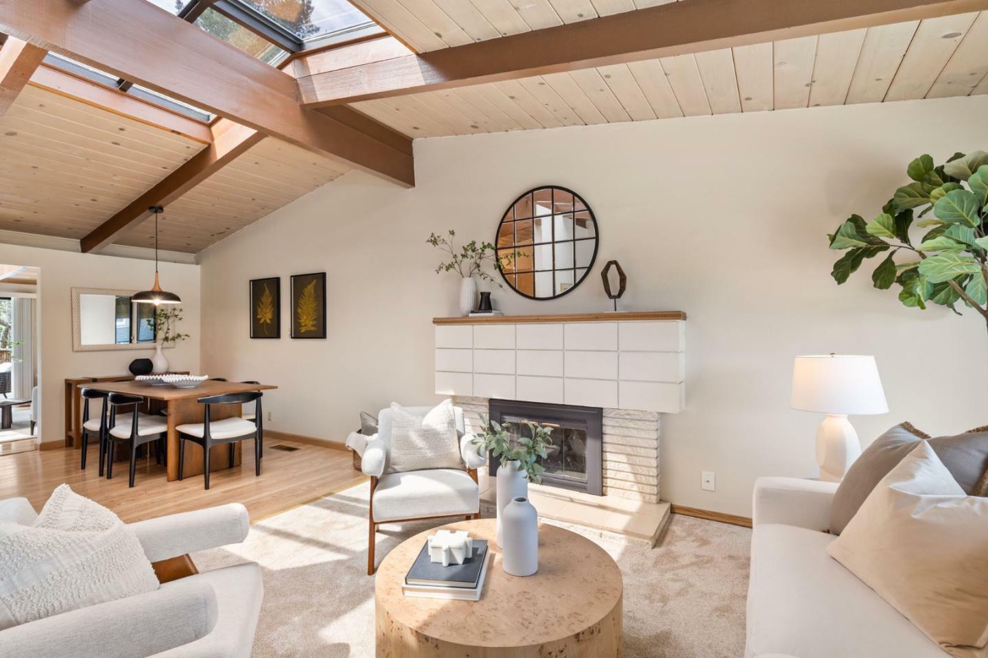 Property Photo: 2321 Bennington Drive CA 94066