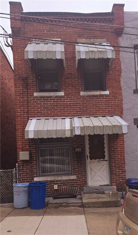 Property Photo: 226 Glenwood Ave PA 15207