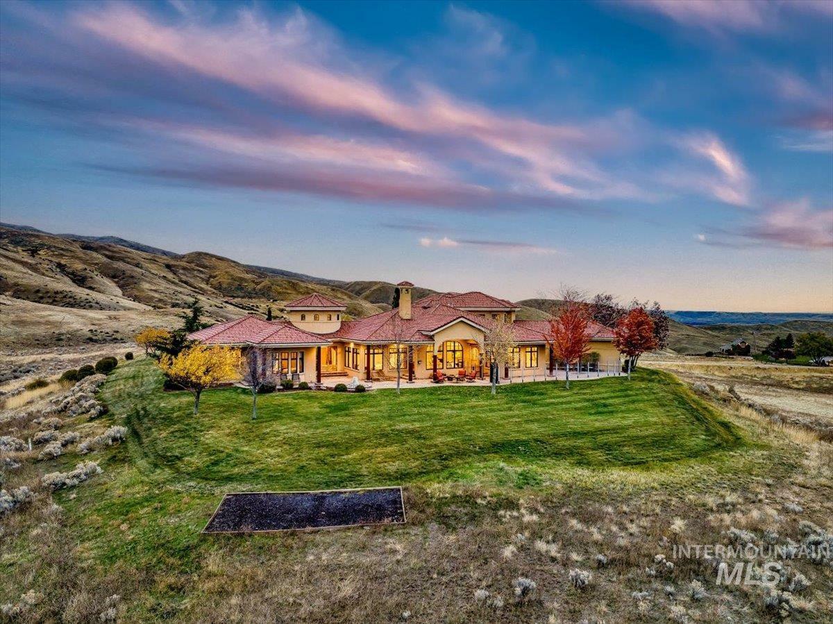Property Photo: 4800 E Wildhorse Ln. ID 83712