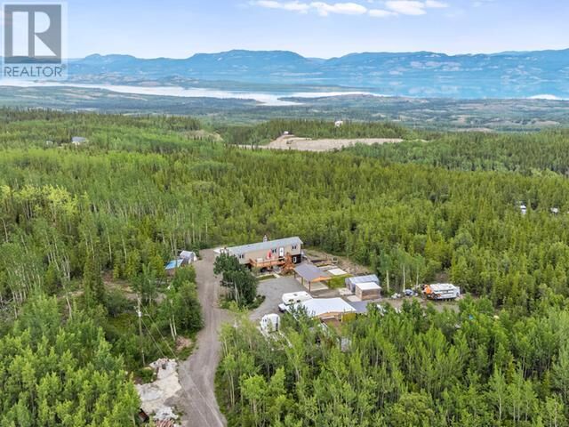 Photo de la propriété:  175 Orion Crescent  YT Y1A 2C6 