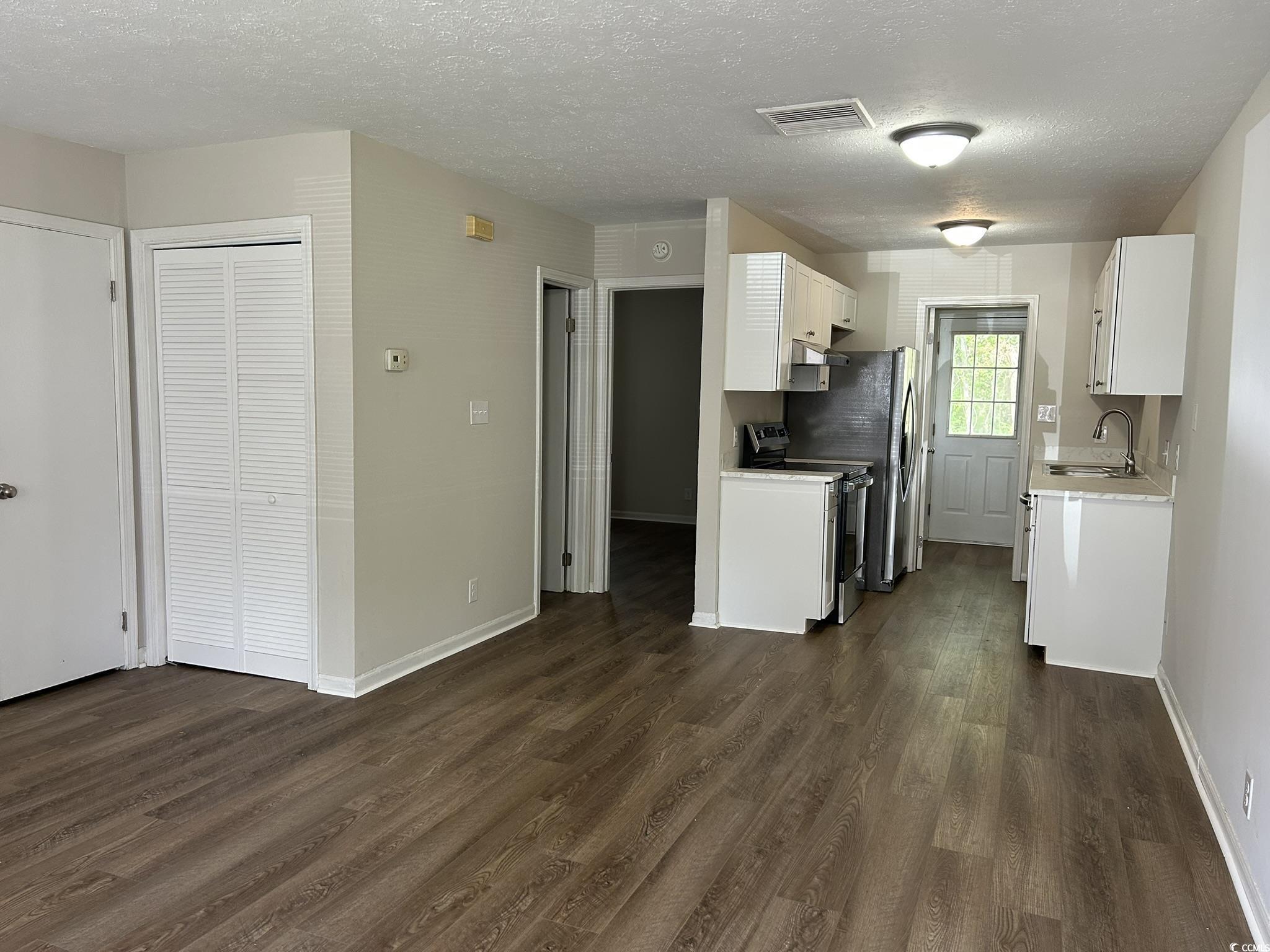 Property Photo: 209 Cedar St. D-3 SC 29577
