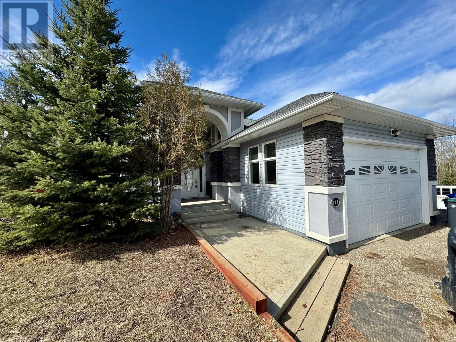 Property Photo: 148 Kinuseo Avenue BC V0C 2W0