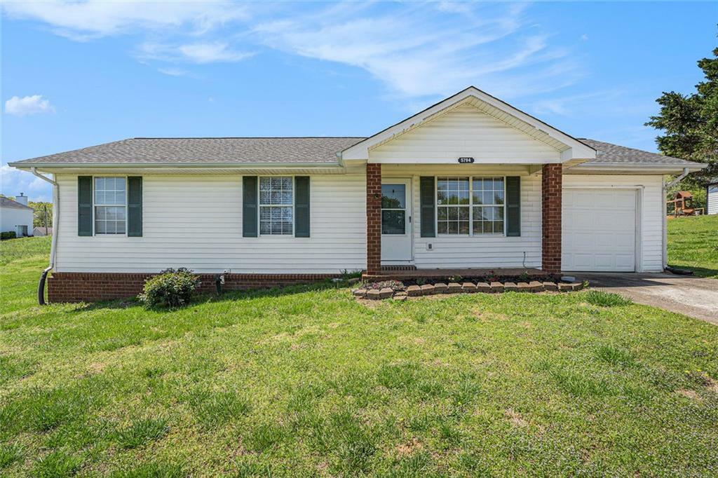 Property Photo: 5794 Parks Road GA 30041