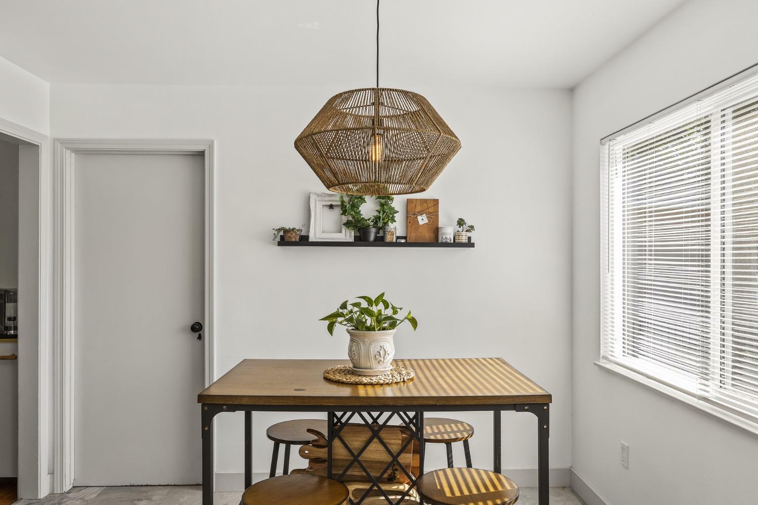 Property Photo: 4844 N 4th Street CA 93726