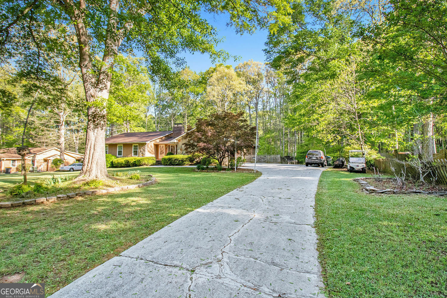 Property Photo: 215 North Mourning Dove Drive N GA 30215