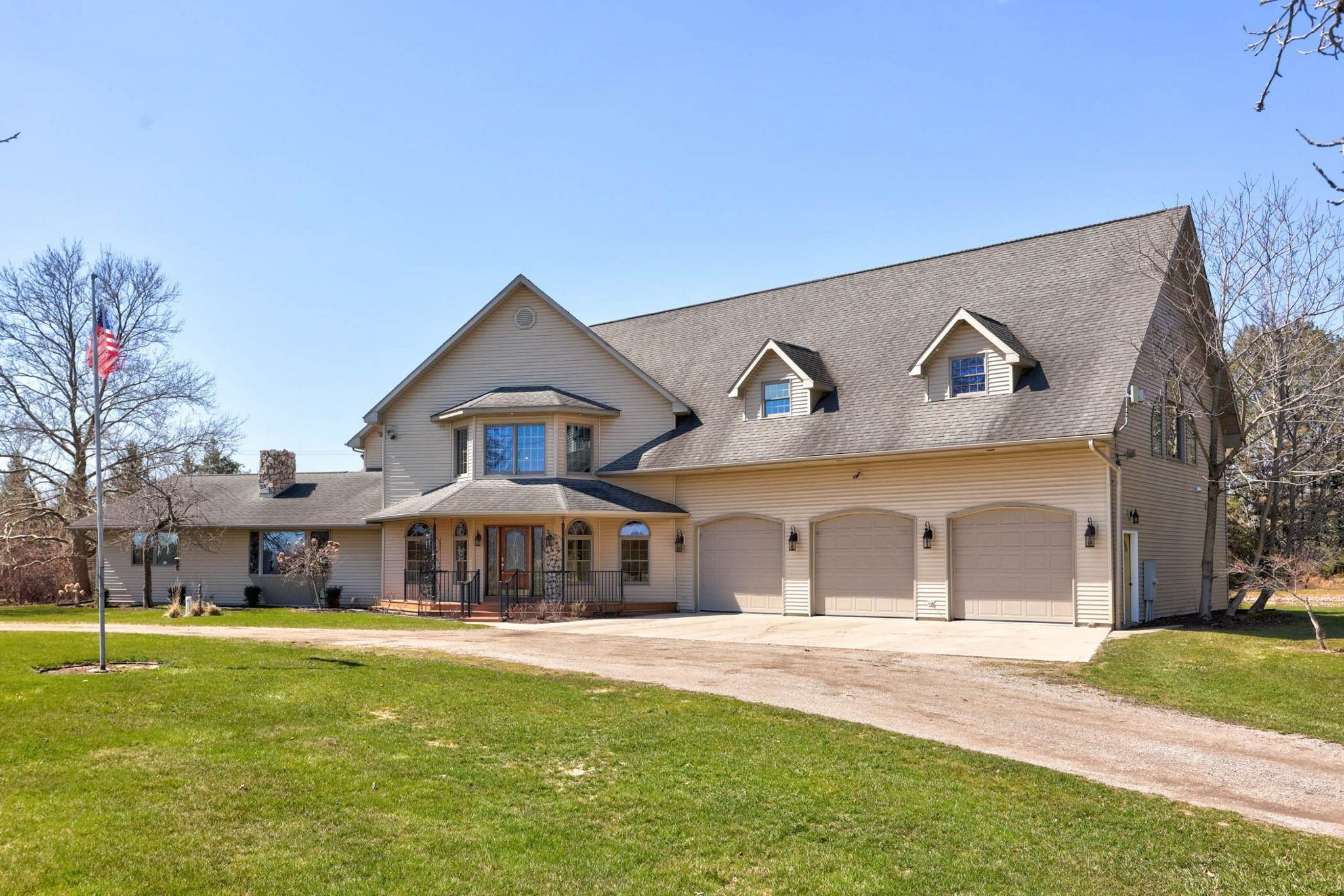 Property Photo: 4285 N Iva MI 48626