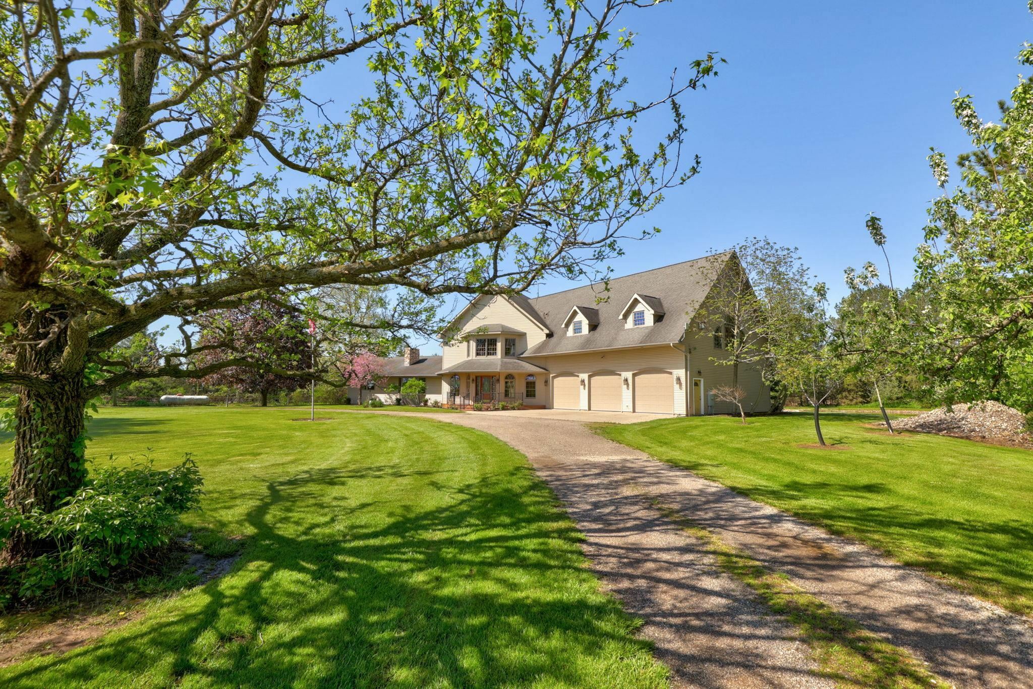 Property Photo:  4285 N Iva  MI 48626 