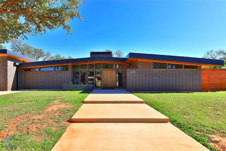 Property Photo: 333 Moore Drive TX 79605