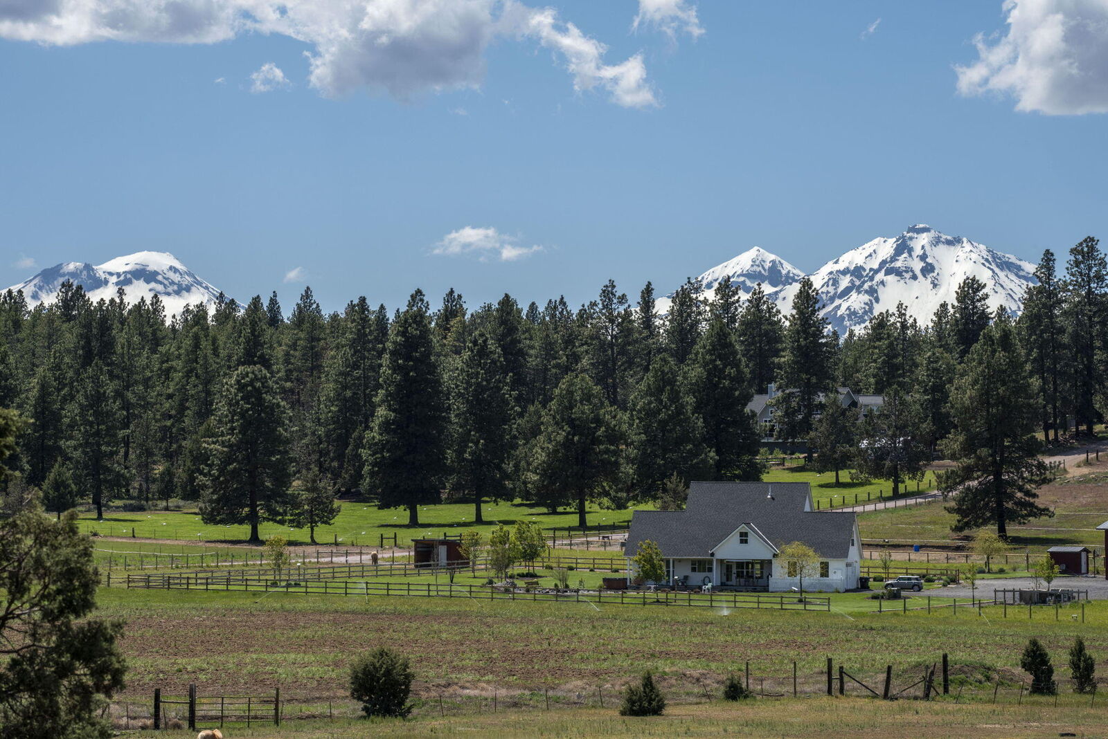 Property Photo: 69335 Sisters View Drive OR 97759