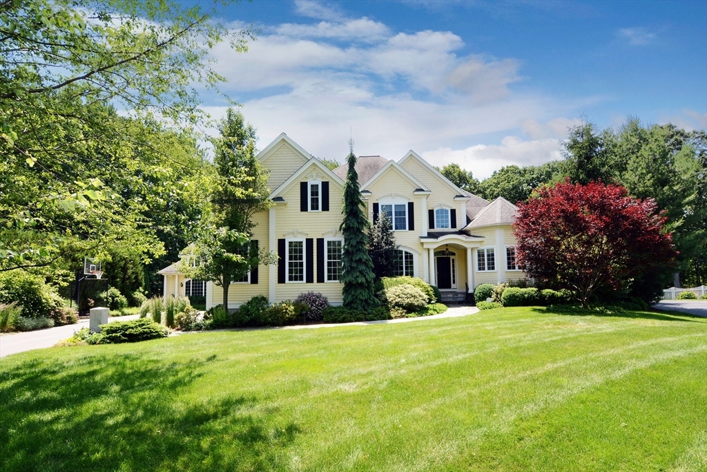 Property Photo: 14 Orchard Rd MA 01772