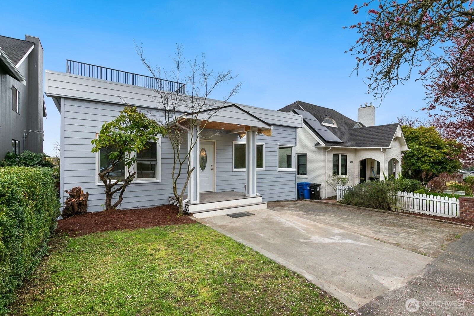 Property Photo:  6905  39th Ave SW  WA 98136 