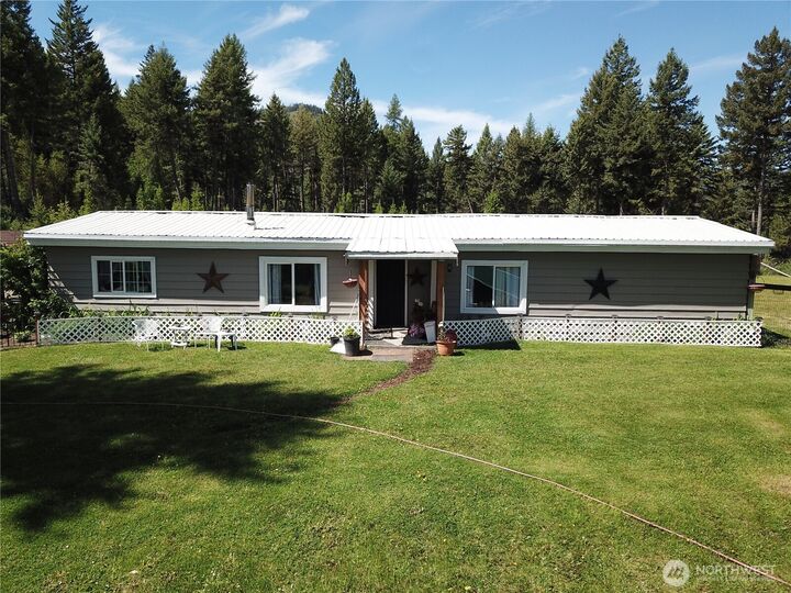 Property Photo: 17 Kingsford Place WA 99166