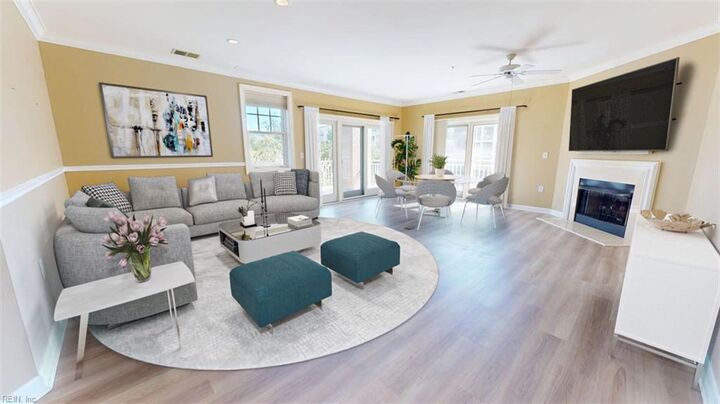 301 Brooke Ave 105  Norfolk VA 23510 photo