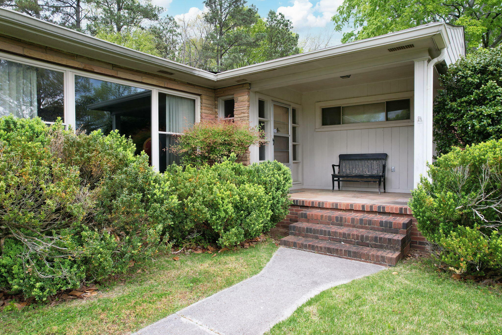 208 Country Club Drive SW  Cleveland TN 37311 photo