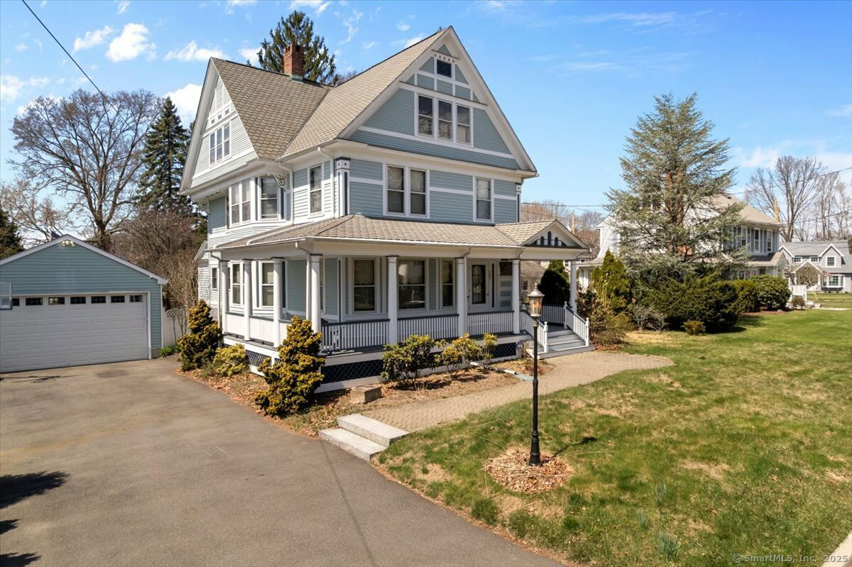 Property Photo: 289 Gulf Street CT 06460