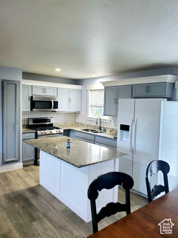 Property Photo: 3500 W 6875 S UT 84084