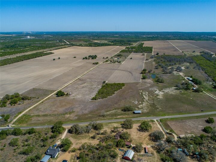 Property Photo: 8016 Fm 1303 TX 78114