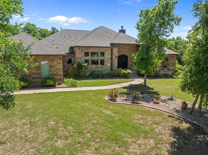 Property Photo: 171 Winchester Road TX 78602