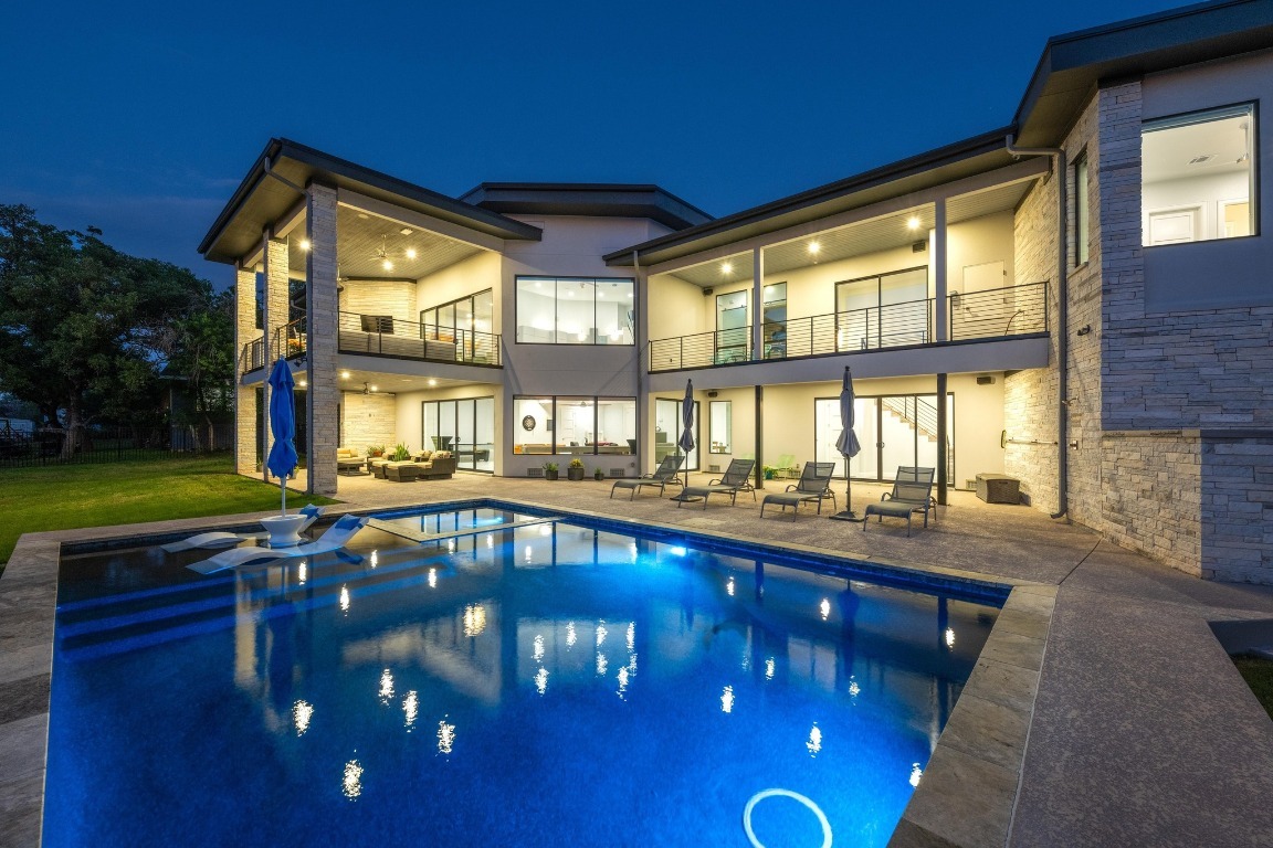 Property Photo: 2912 Patriot Drive TX 78645