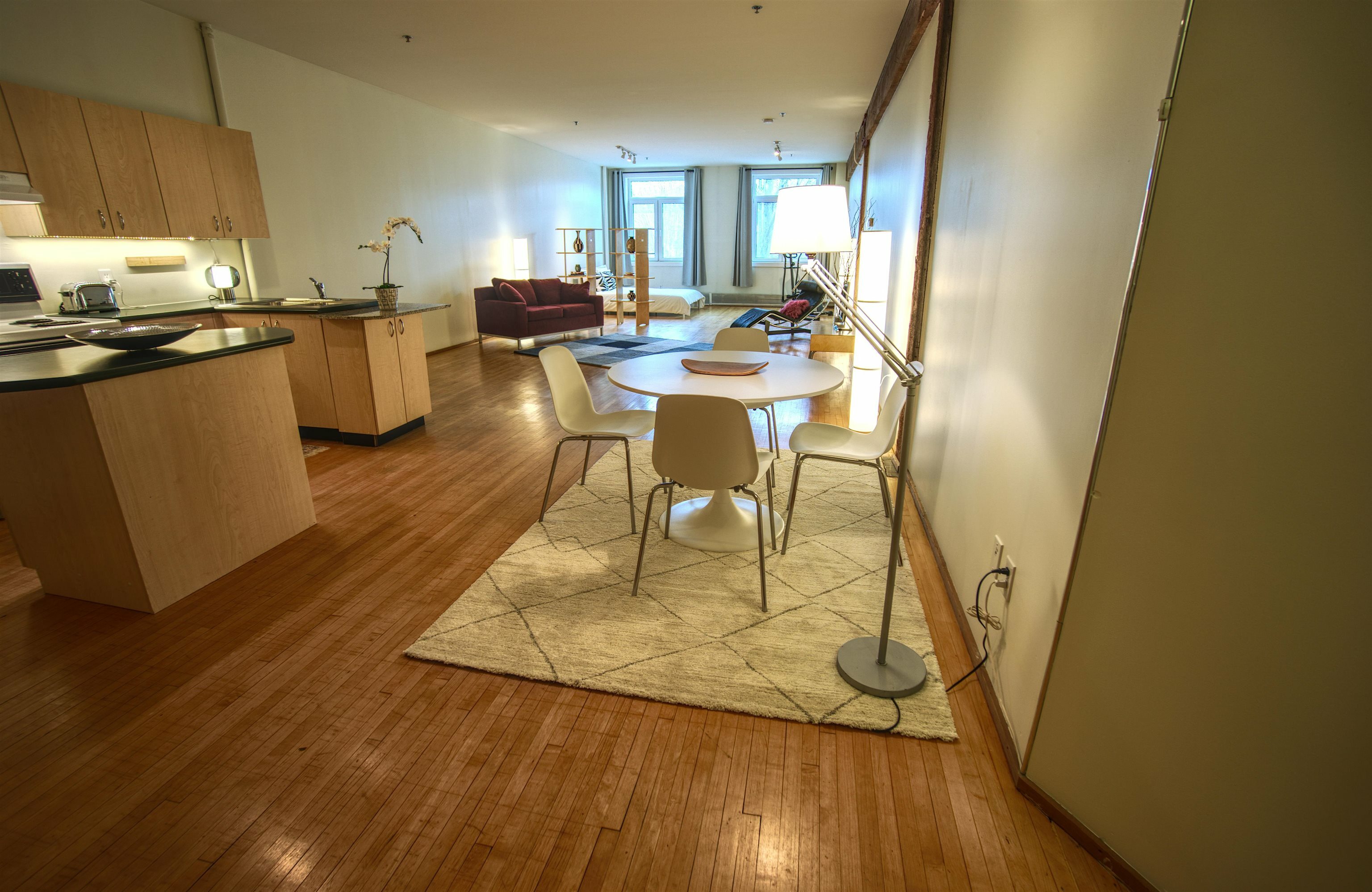Photo de la propriété: 2556 E Hastings Street 201 BC V5K 1Z3