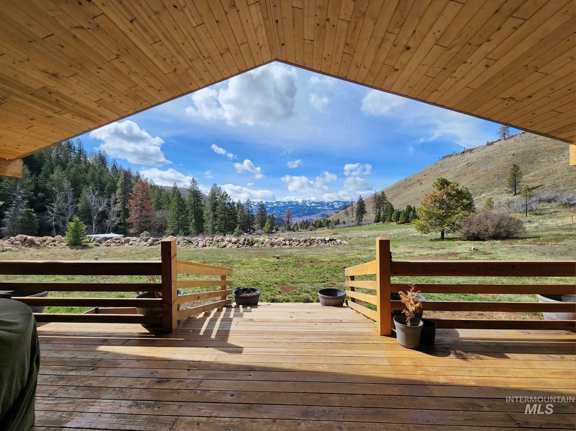 Property Photo: 2267 Private Rd 1 ID 83610