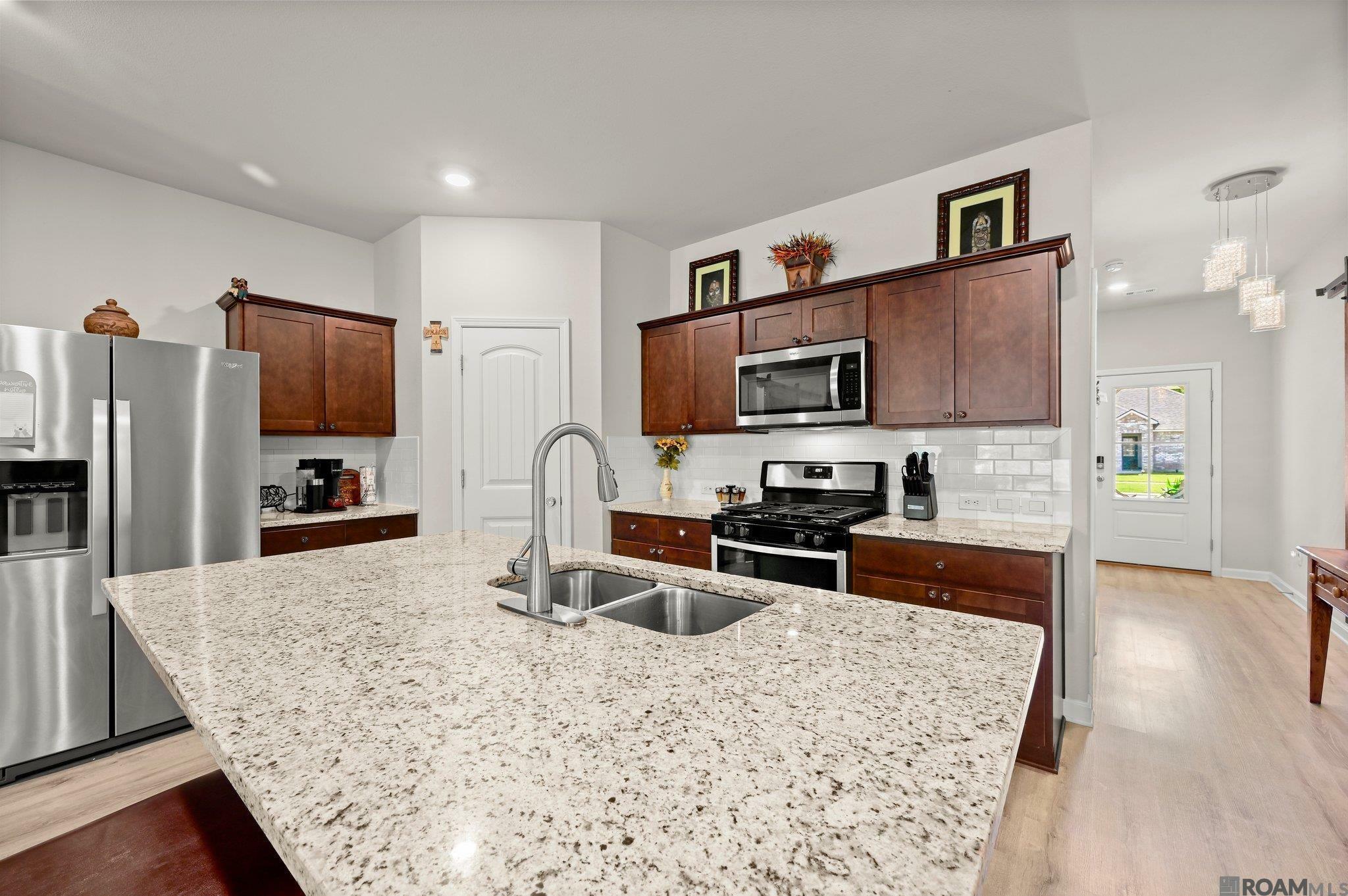 Property Photo: 13017 Bayberry Ave LA 70706