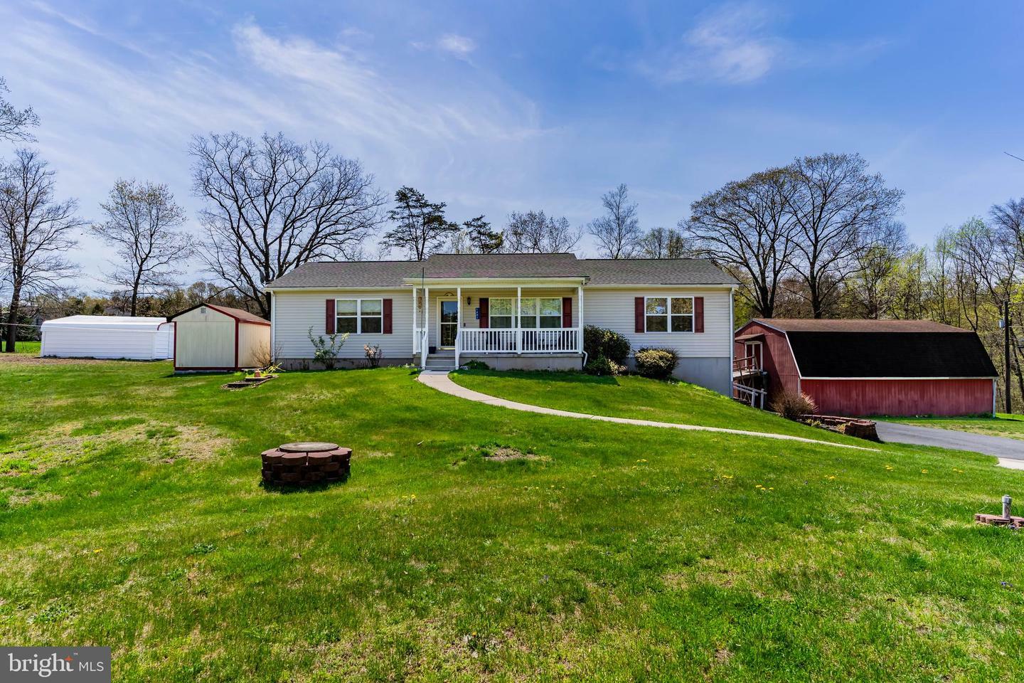 Property Photo: 1401 A V Acri Road PA 17112
