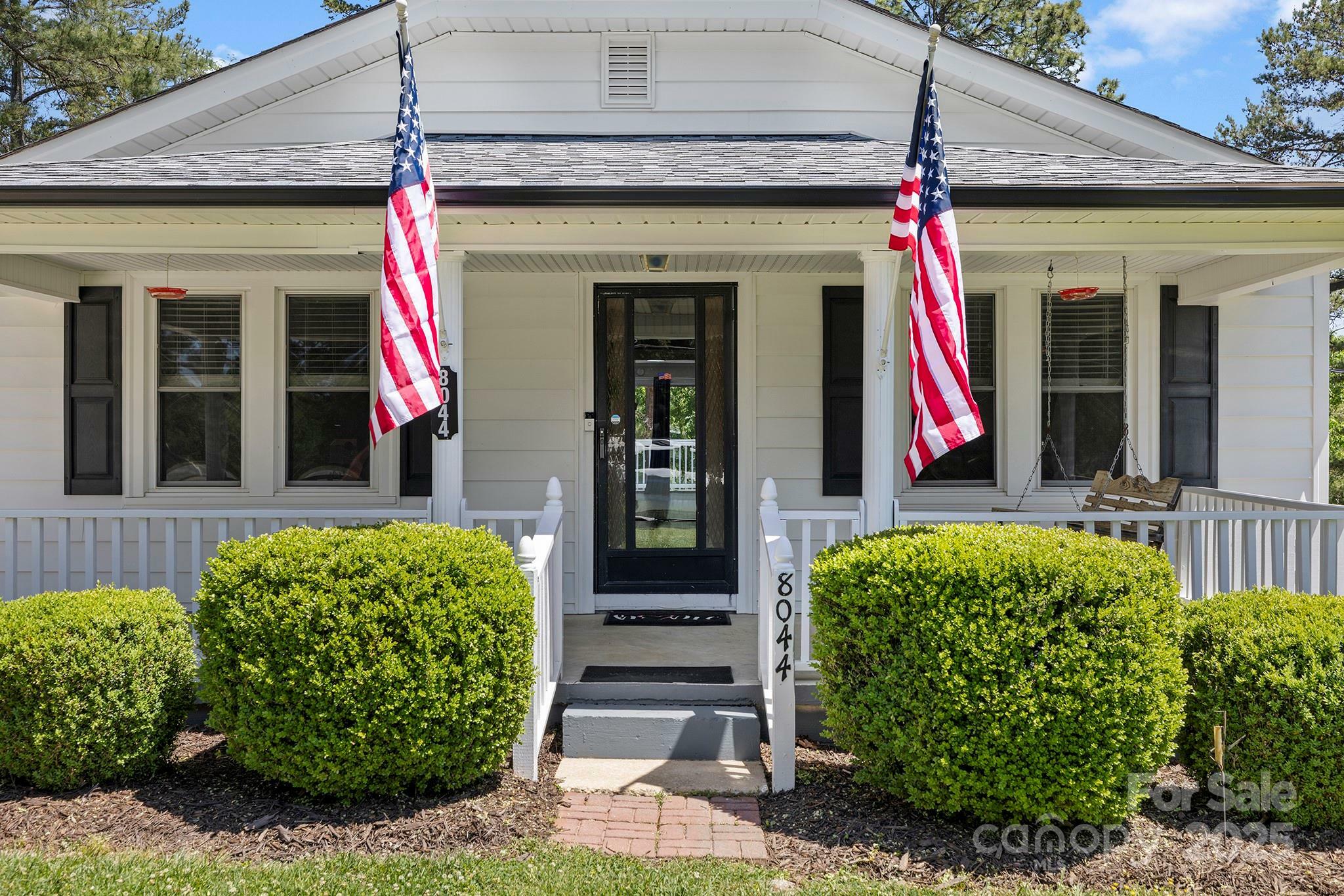 Property Photo: 8044 Eagle Street NC 28124