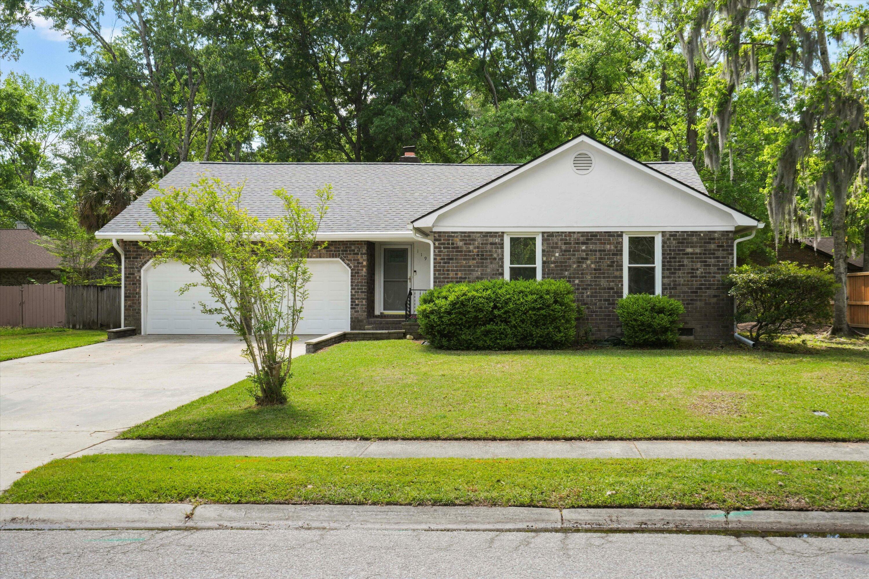 119 Savannah Round  Summerville SC 29485 photo