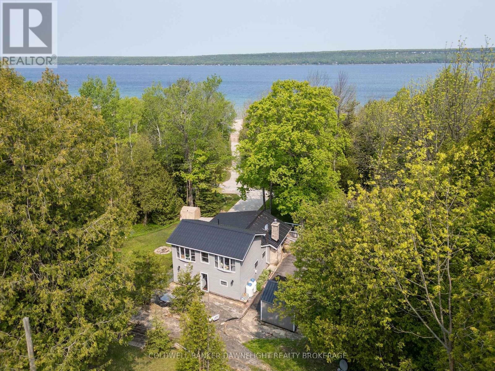 Property Photo: 110 Mallard Street ON N0H 2T0