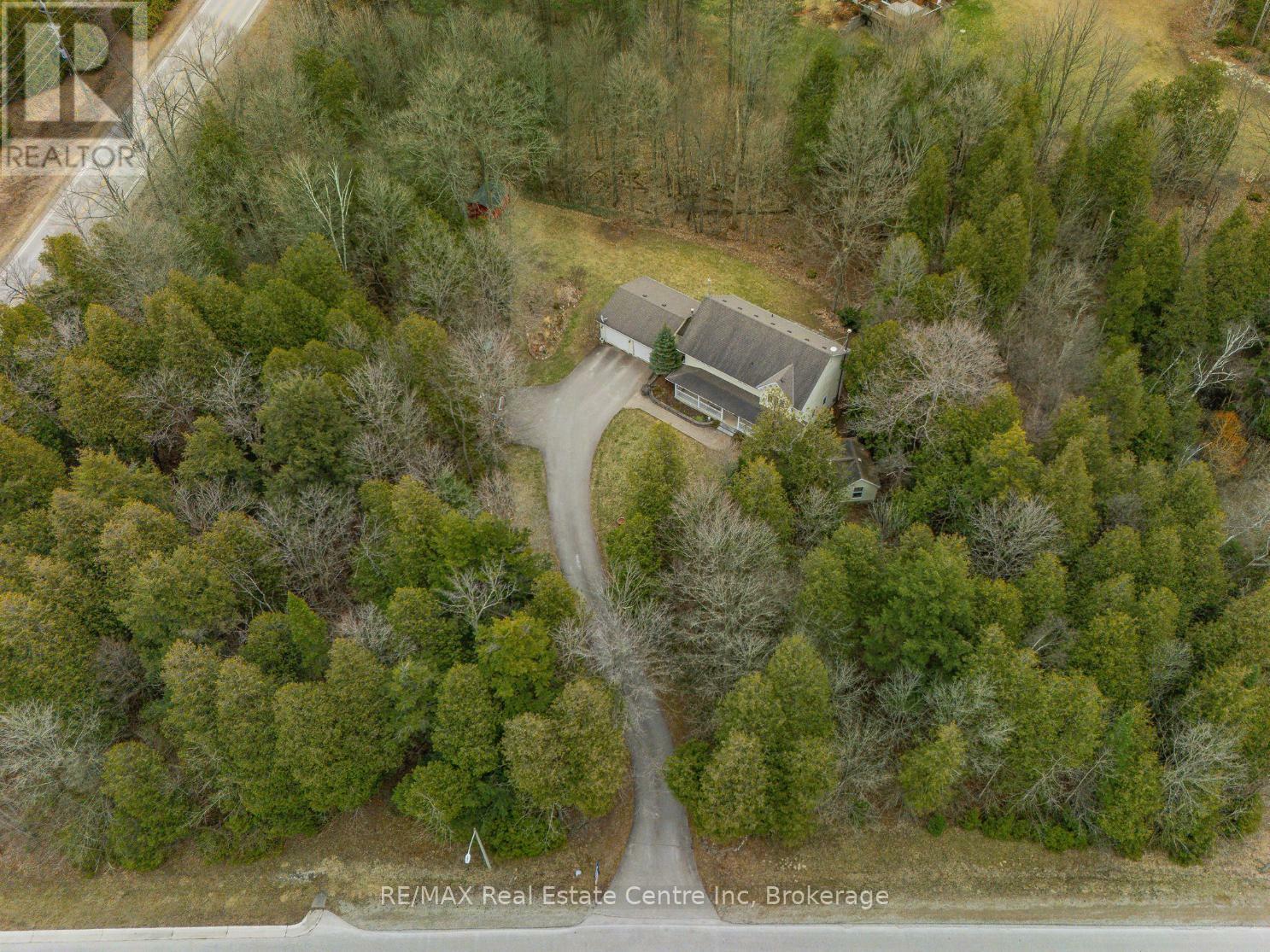 Property Photo: 5120 Pineridge Drive ON L7J 2L7