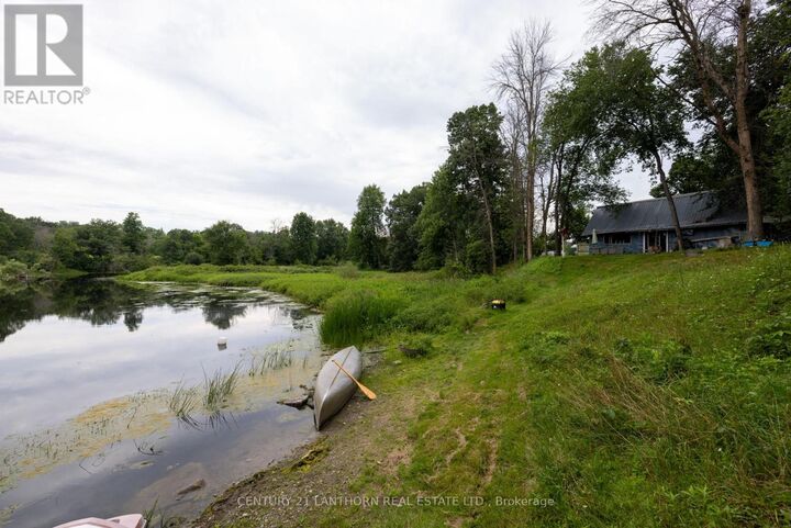 Property Photo:  1798 County Rd 1 East  ON K0K 1N0