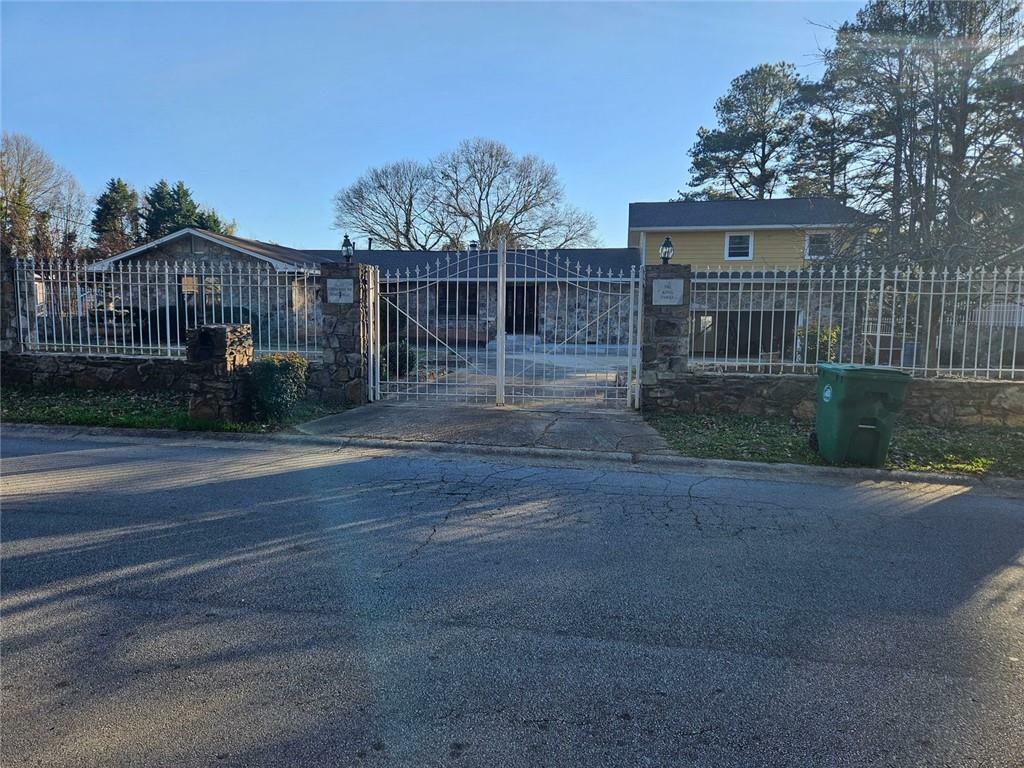 6419 Edenfield Drive  Lithonia GA 30058 photo