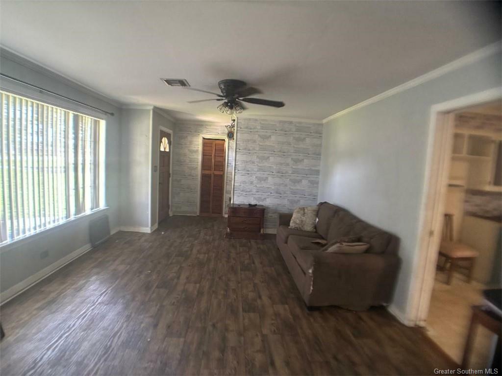 Property Photo:  1327 S Lake Arthur Avenue  LA 70546 