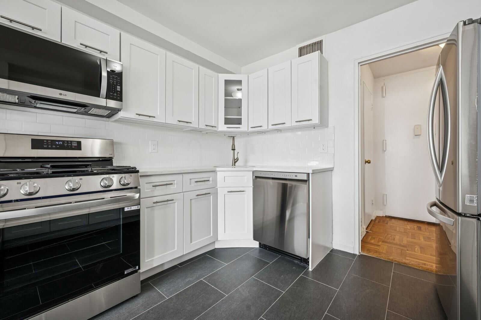 Property Photo: 166-25 Powells Cove Boulevard 8J NY 11357