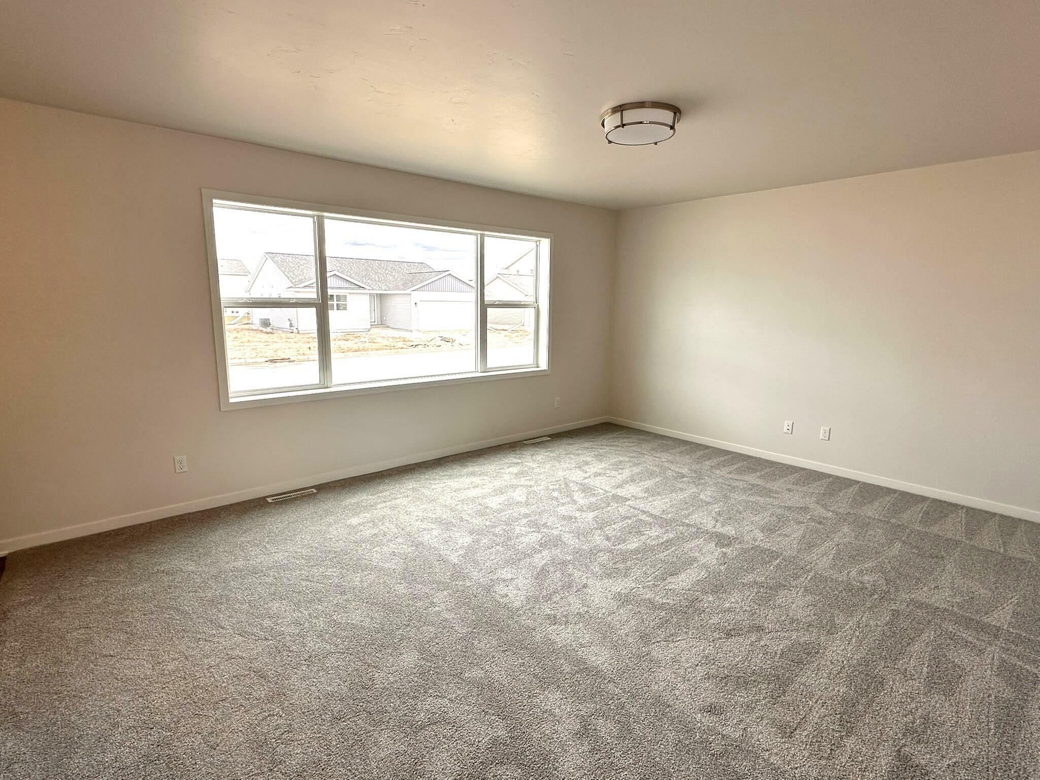 Property Photo: 1024 McNish Ct WI 53085
