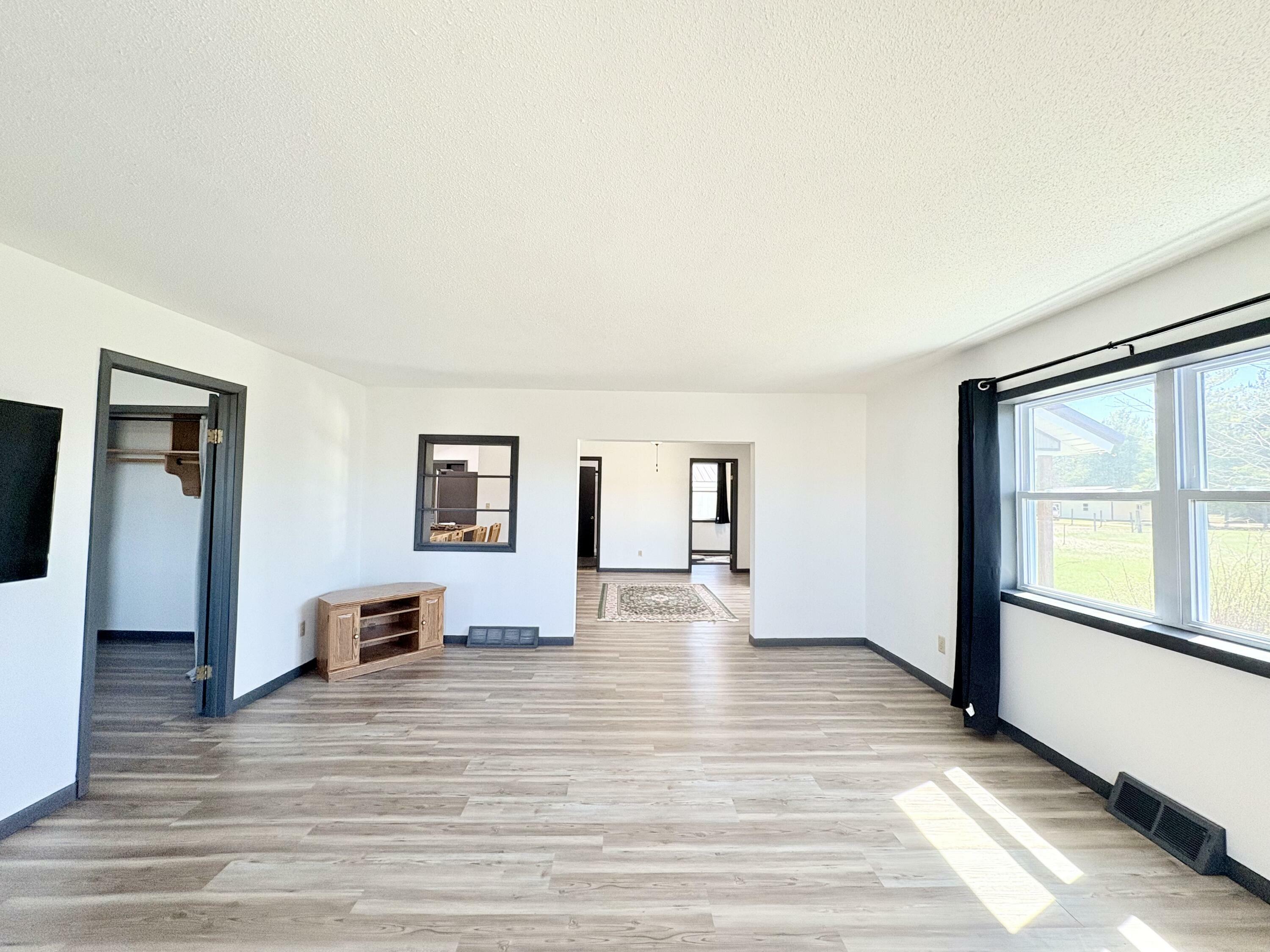 Property Photo: 4925 S Mount Hope Road MI 48811