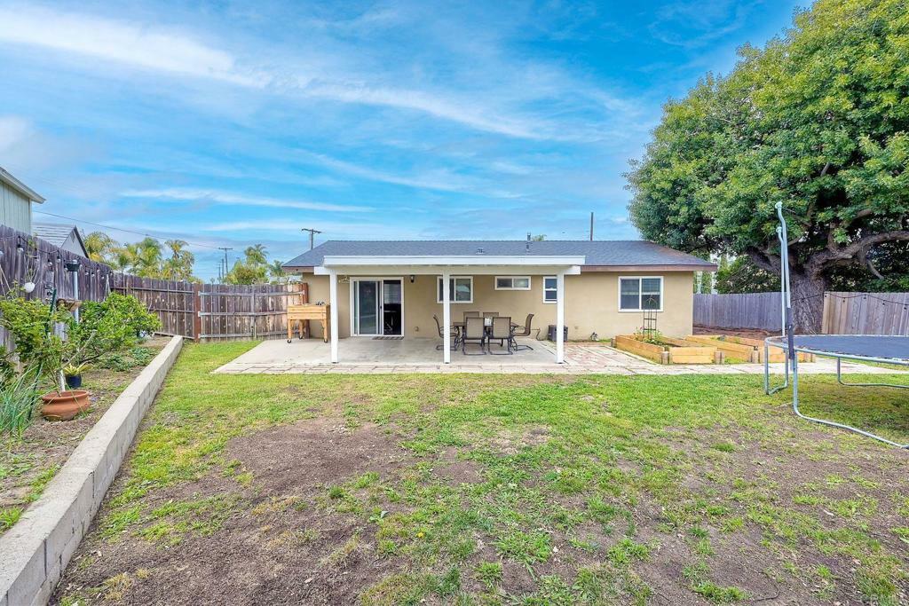 Property Photo: 1618 Rush Avenue CA 92084