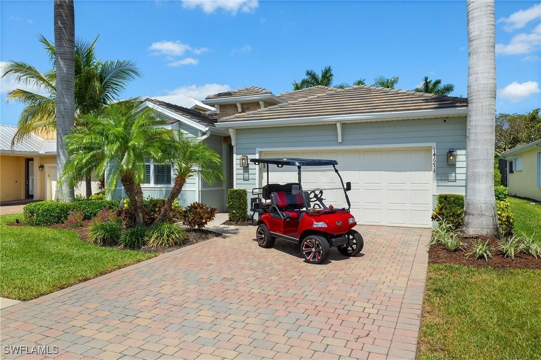 Property Photo: 14671 Topsail Drive FL 34114