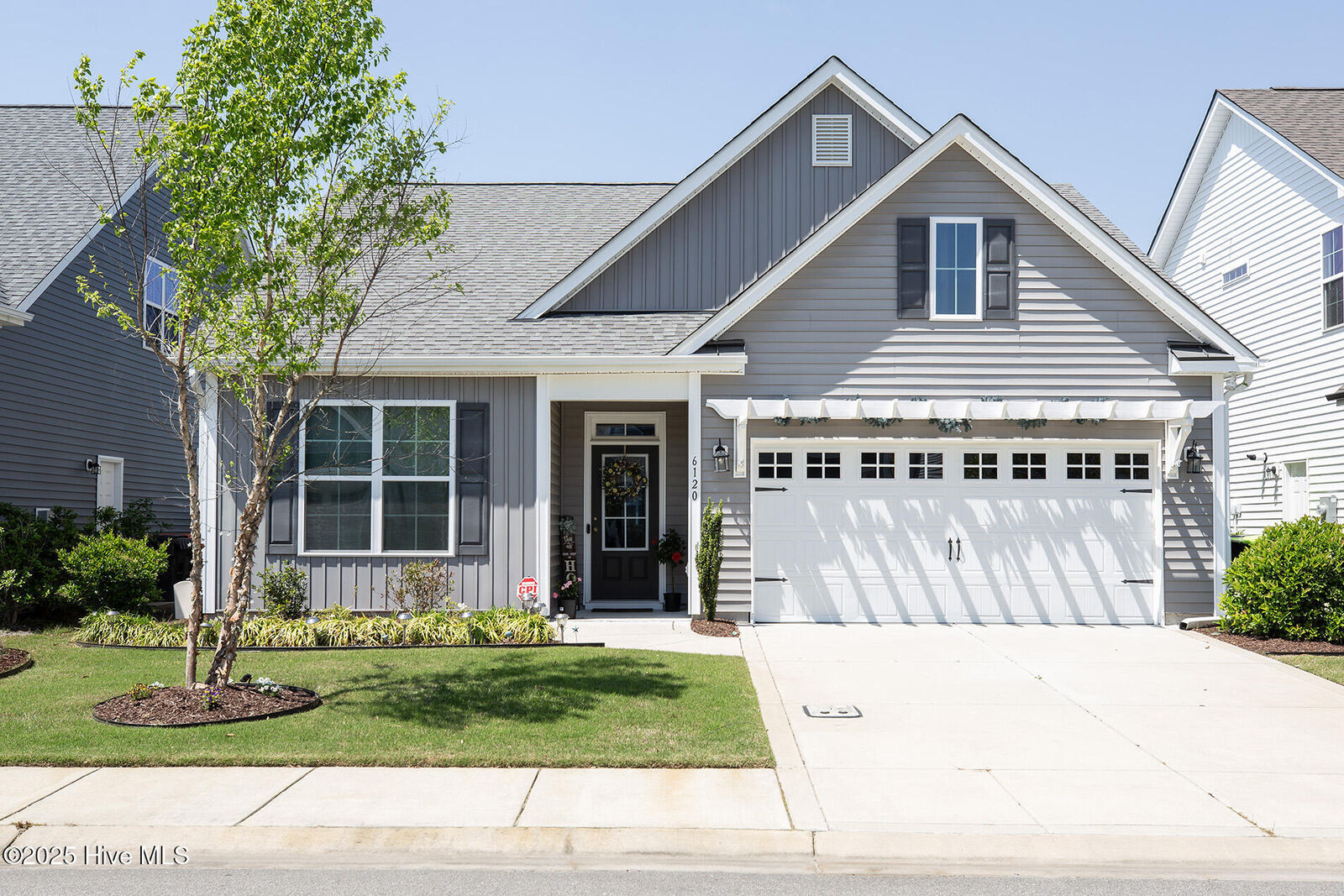 Property Photo: 6120 Sand Ridge Avenue NC 28409
