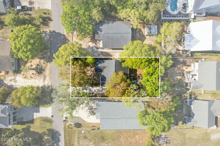 Property Photo:  121 NW 19th Street  NC 28465 