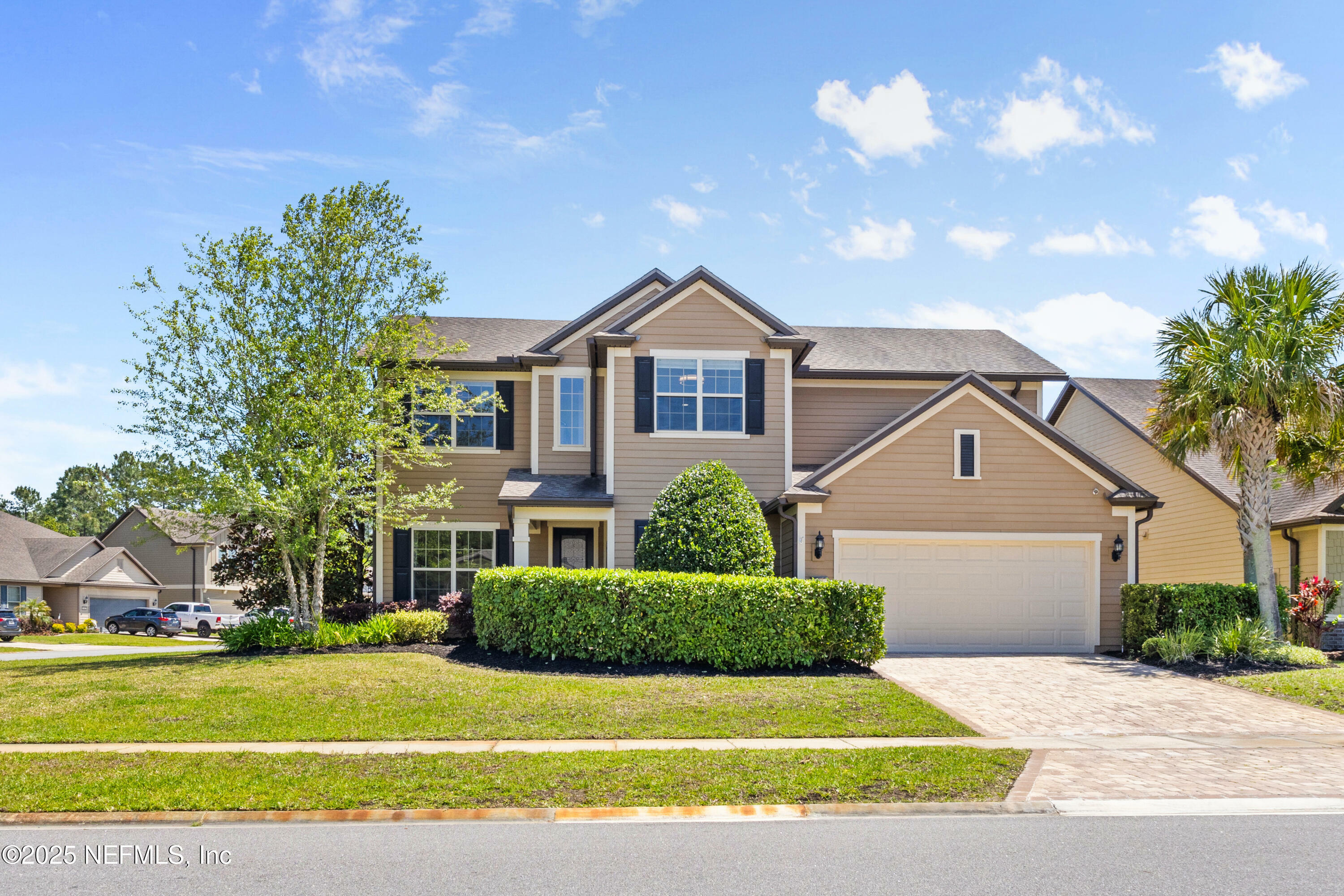Property Photo: 696 Broomsedge Circle FL 32095