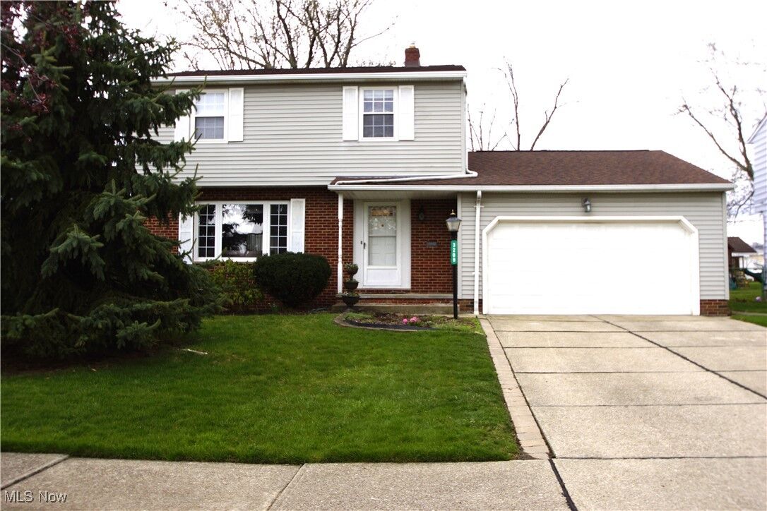 Property Photo: 3209 King Richard Drive OH 44134